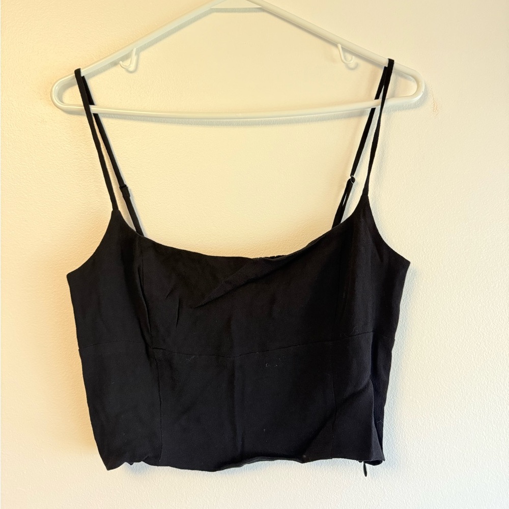 Aritzia Wilfred Black Camisole Top